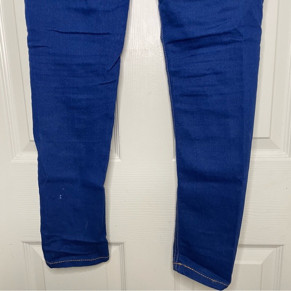 TRADED - Picture 5 of 8